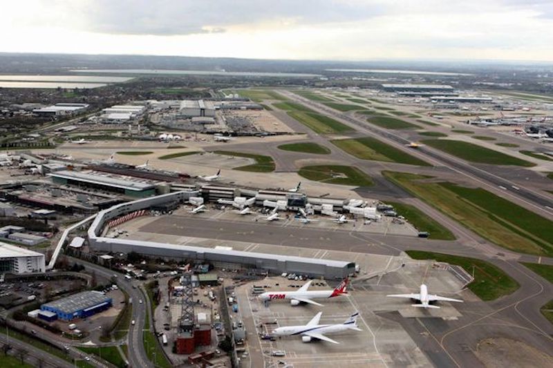 London’s Heathrow airport shuts after fire causes power outage