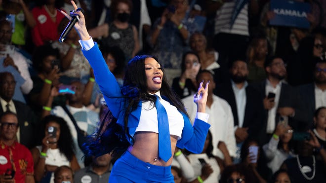 Democrats are leaning on celebrity star power. Will it matter?